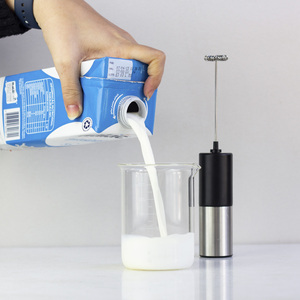 Thumb coffeeandjoy mini mixer de leite3