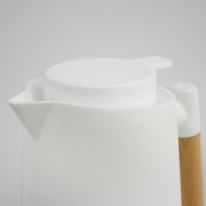 Thumb coffeeandjoy garrafa termica branca 04