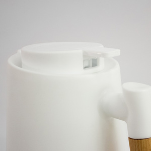 Thumb coffeeandjoy garrafa termica branca 05