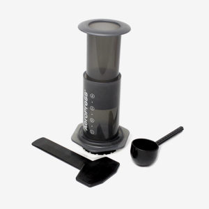 Thumb coffeeandjoy aeropress3